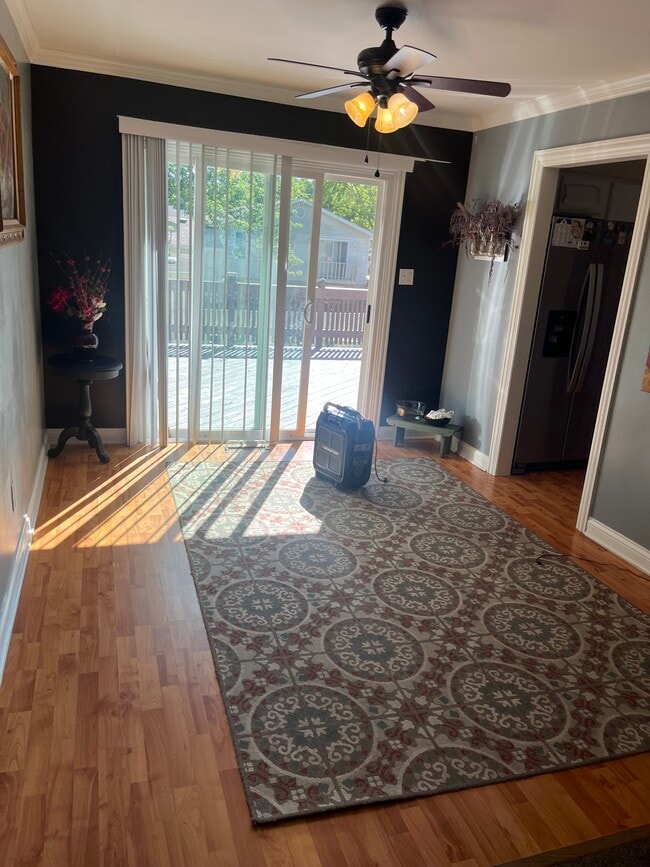 Photo - 6331 Broughton Ave