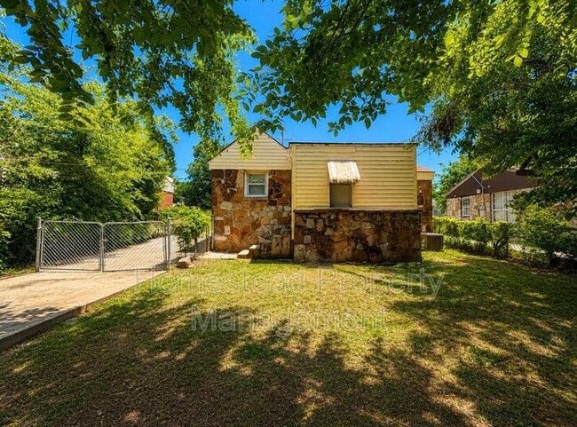 Photo - 1709 N Page Ave