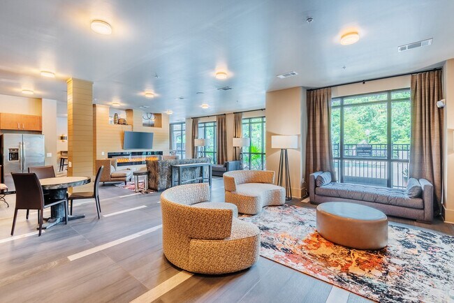 Photo - Centre Pointe Apartments