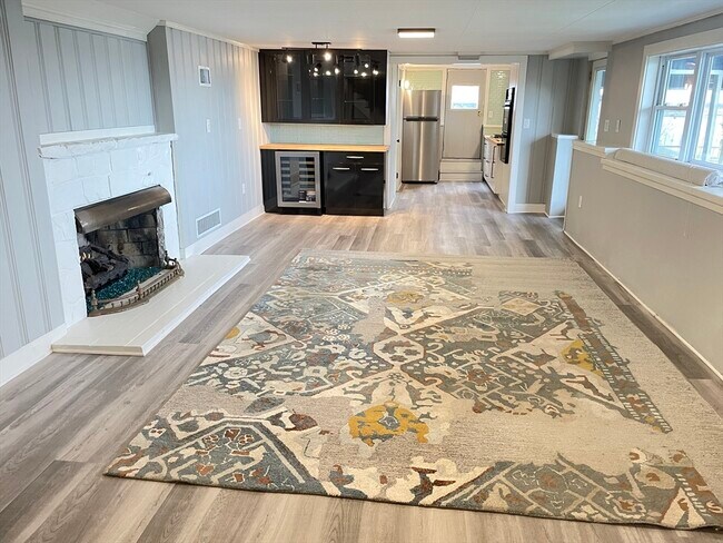 Photo - 85 Regatta Rd