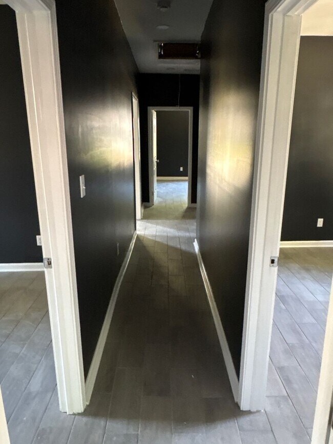 Photo - Beautiful 4-bedroom 2 bath home - Open To Section 8