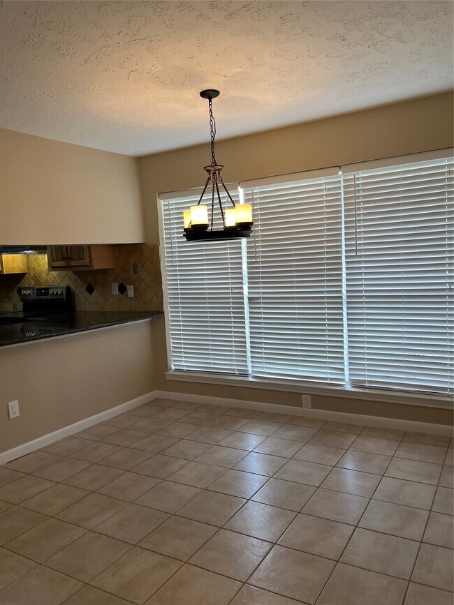 Photo - 8415 Blacksmith Dr