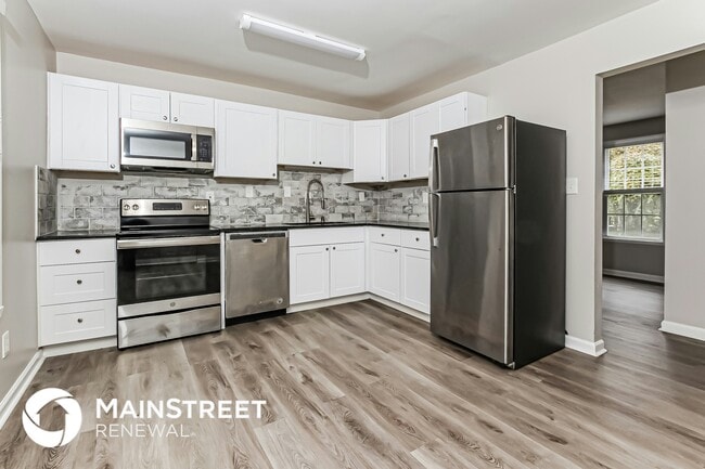 Photo - 1850 Adams Ave