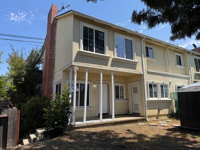 1450 Highland Blvd
