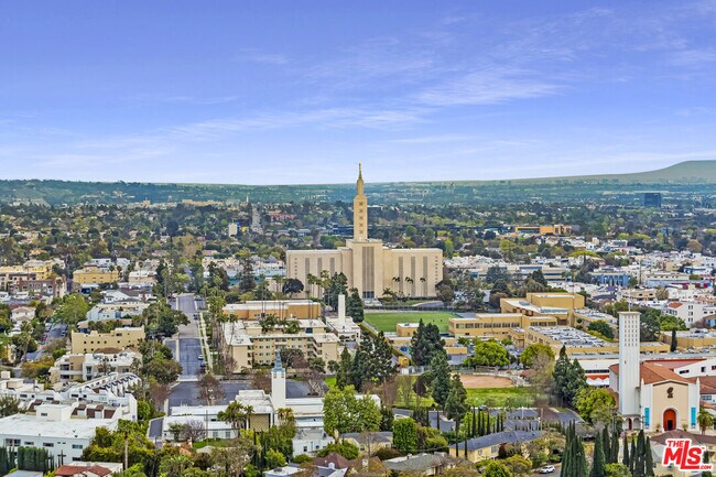 Photo - 10776 Wilshire Blvd Unit 1802