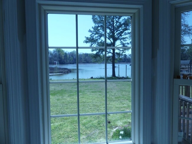 Water Front home on the Poquoson River wit... - Water Front home on the Poquoson River wit...