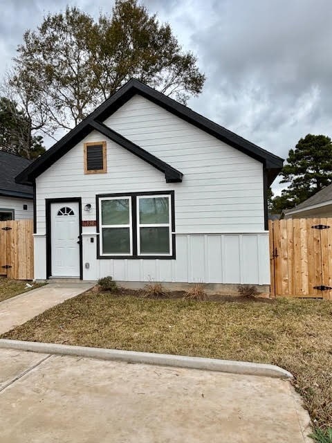 Photo - 16930 W Lynbrook