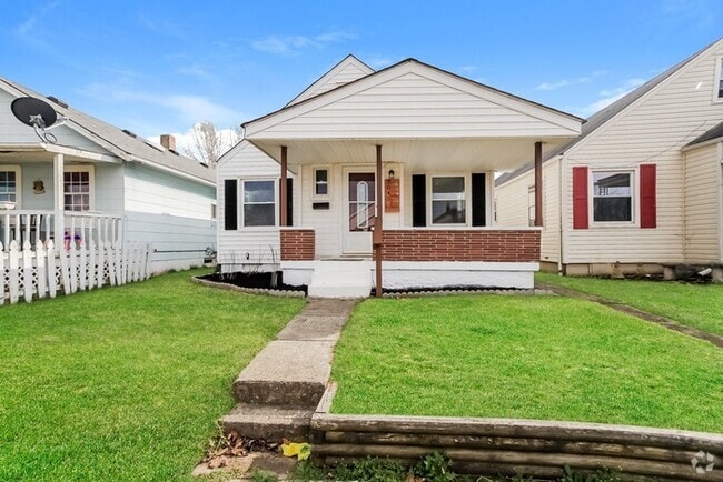Building Photo - 1045 Ross Ave Rental