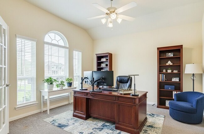 Photo - 30031 Willow Cove Ln