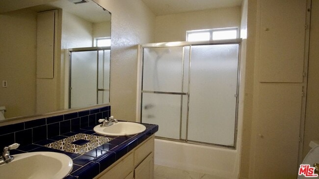 Photo - 206 S Prospect Ave