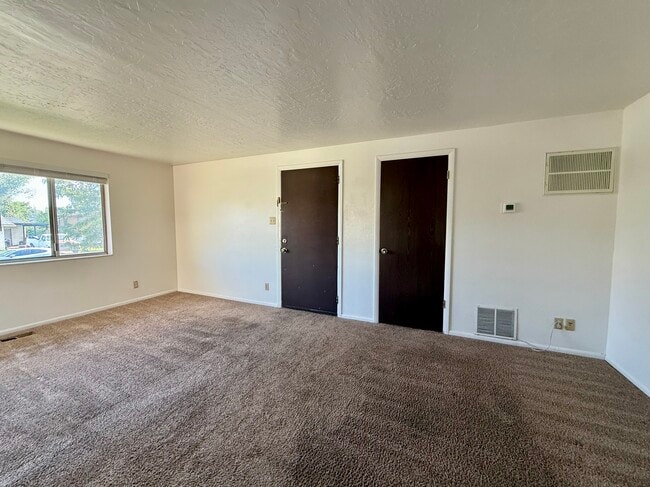 Photo - 326 W 450 N Unit 326