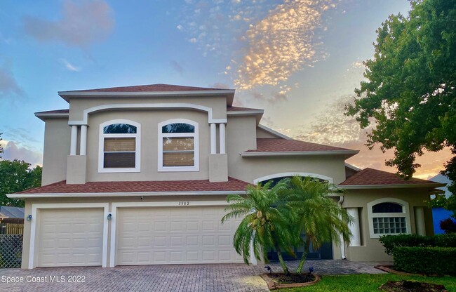 Photo - 3582 Tipperary Dr House