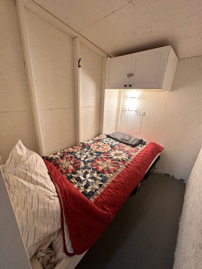 470700 US 95 - Bunk House