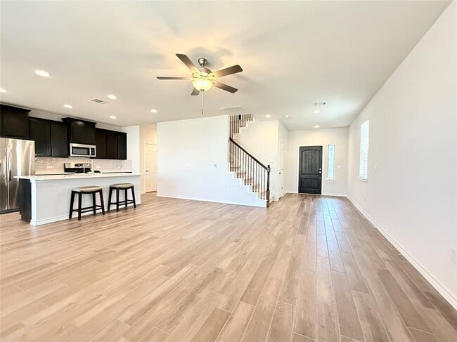 Photo - 7506 Elk Grove Path