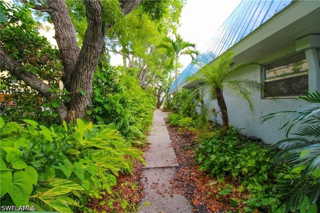 Photo - 1331 Chesapeake Ave Unit 4