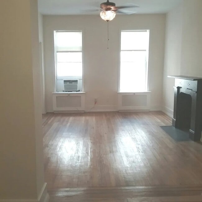 Building Photo - 344 E 58th St Unit 2A