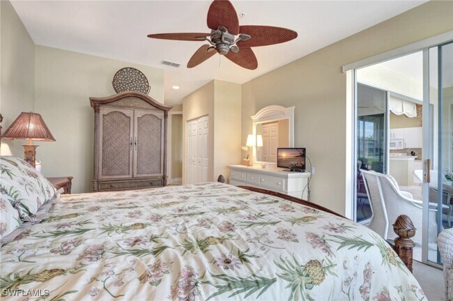 Photo - 784 Carrick Bend Cir Unit 101