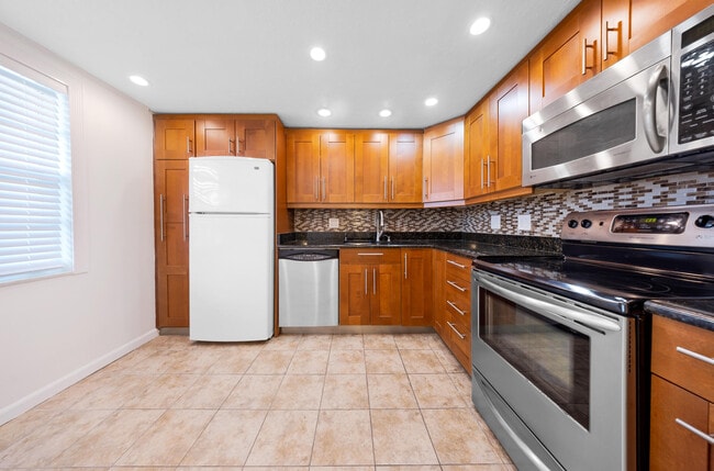 Photo - 575 Oaks Ln Unidad 1009