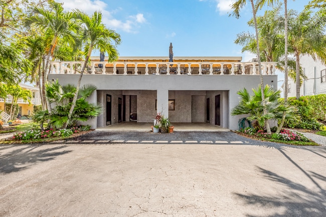 Photo - 1334 Chesapeake Ave Unidad 1330 Chesapeake Ave