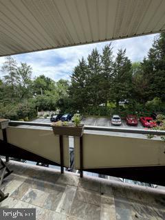 Building Photo - 4720 Chevy Chase Dr Unit 203