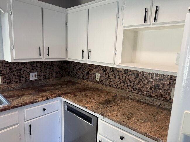 Photo - 5202 Thornton Ln