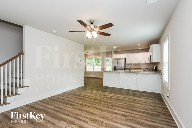 Photo - 6955 Overton Cir