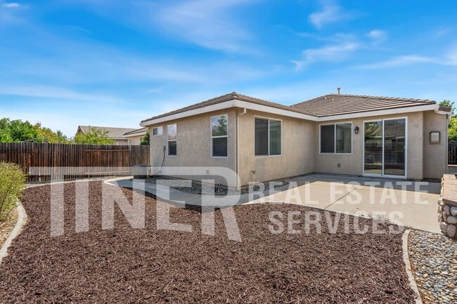 Photo - 1839 Dawnelle Way