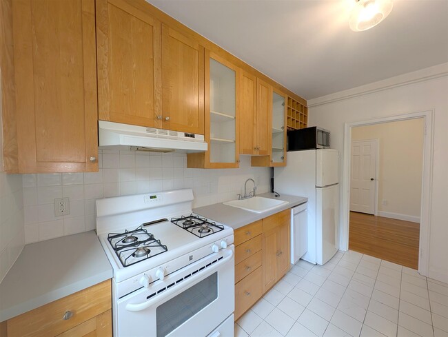 Photo - 16 Ware St Apartments Unit 21
