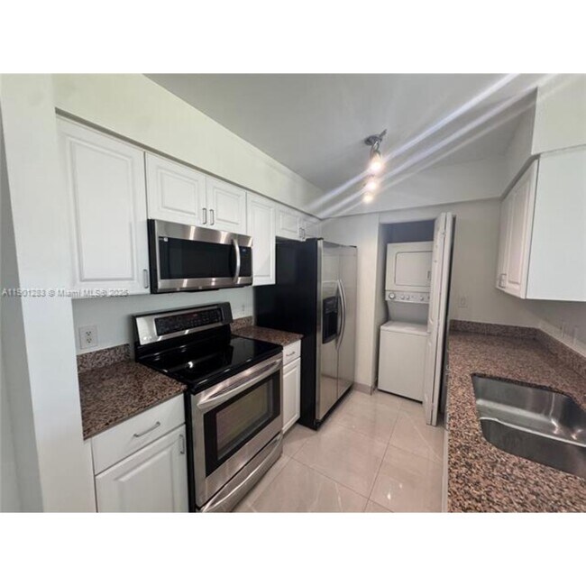 Photo - 1250 S Miami Ave