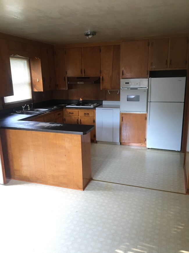 Photo - 403 Marlington St