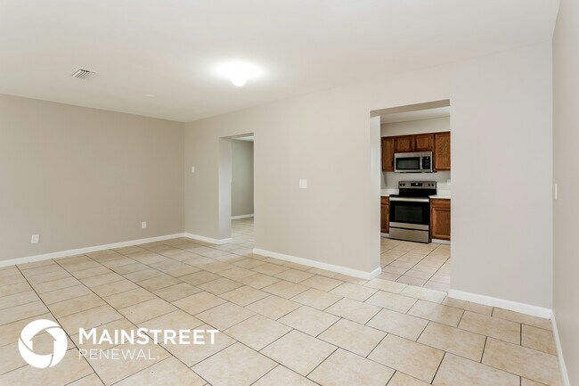 Photo - 10817 Dulawan Dr