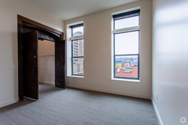 1BR, 1BA - McNally