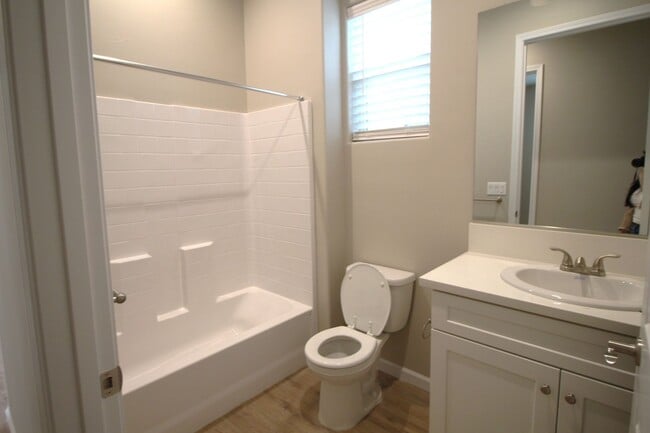 Photo - 1317 E Portals Ave