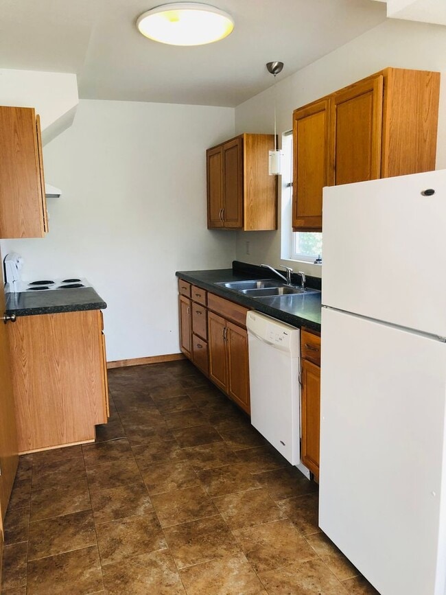 Photo - House- NW