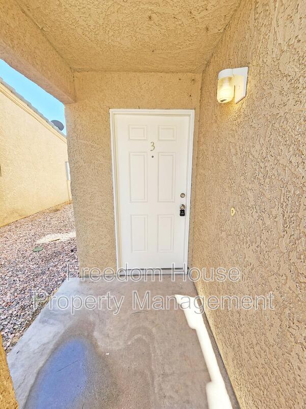 Photo - 1080 Karen Ct Unit #3