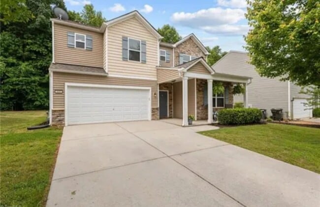640 Collington Dr