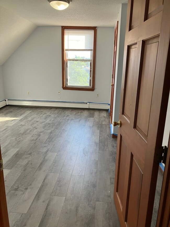 Photo - 229 University Ave Unit third floor