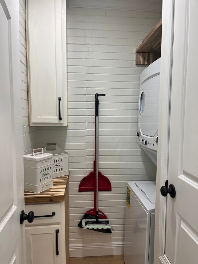 Photo - 904 Kentucky St