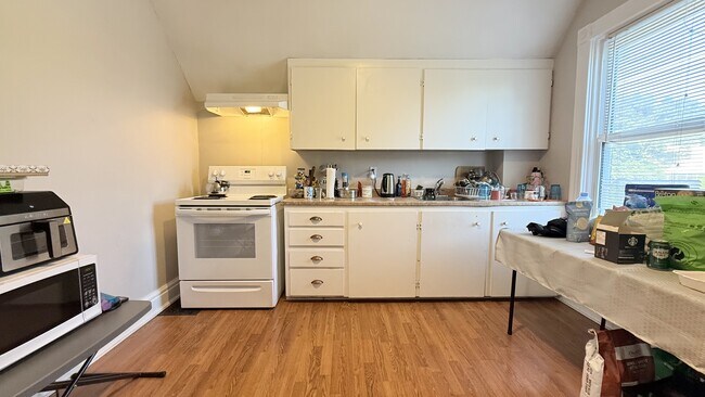 Photo - 91 Becher St