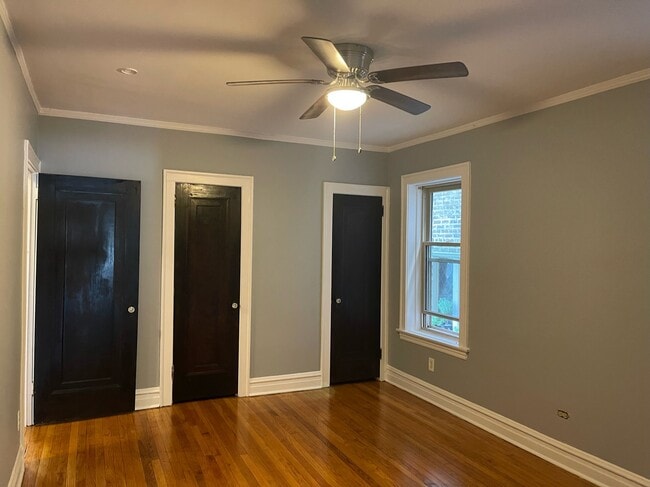 Photo - 723 Dobson St Unit 1