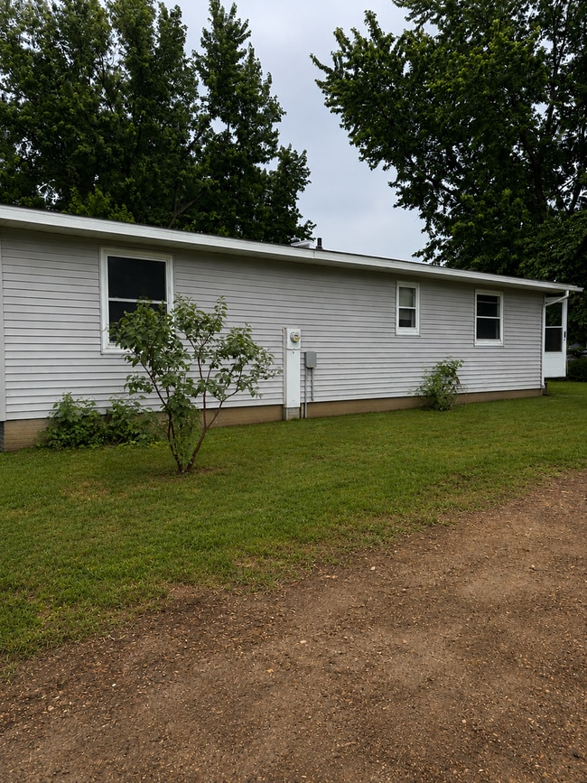 Photo - Affordable Ranch Home With Large Yard in Quiet Woodhull!