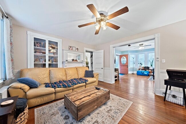 Photo - 36 Walnut St Unit 1