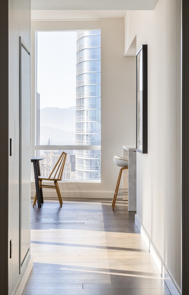 Building Photo - 488 Folsom St Unit 3404 Rental