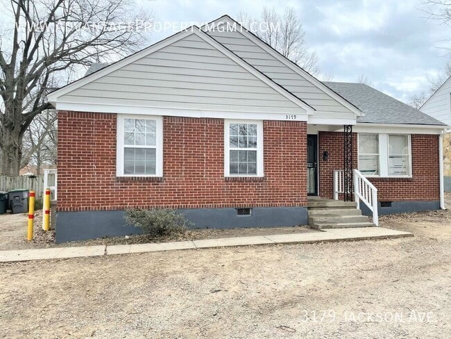 Building Photo - 3179 Jackson Ave