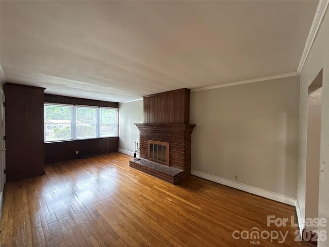 Photo - 2000 Weststone Dr