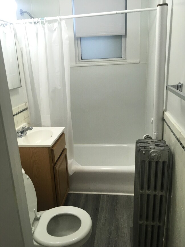 Photo - 1629 Commonwealth Ave Unit 4