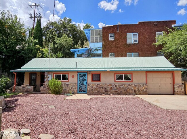 Photo - 25 Sowles Ave