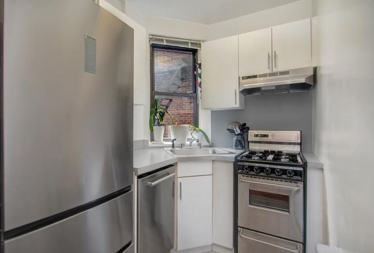 Photo - 54 E 8th St Unidad 7P