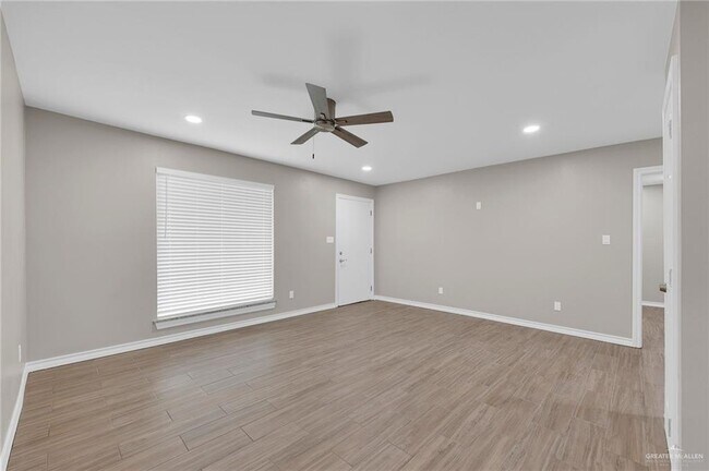 Photo - 1901 N Col Rowe Blvd Apartamento