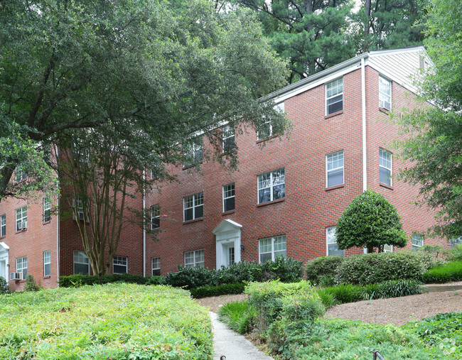 Oak Knoll Apartments - Oak Knoll Apartments